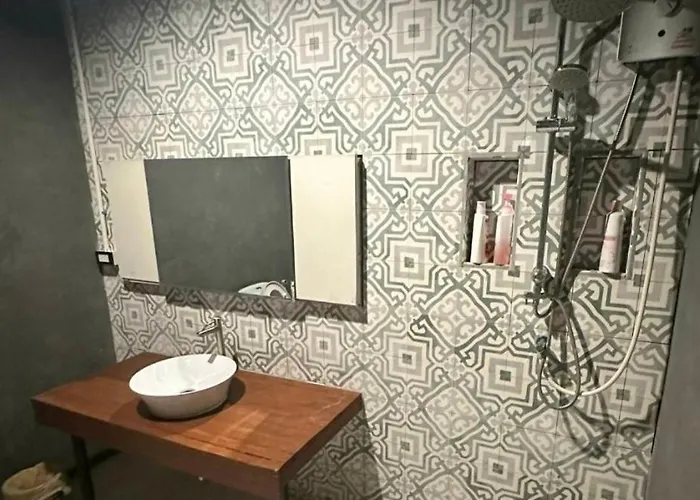 7th Hostel *